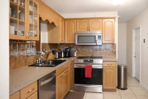 151 49th Avenue, Plantation, FL 33317 - MLS#F10551926