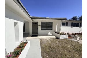 607 Golf Drive, Hollywood, FL 33021 - MLS#F10551937