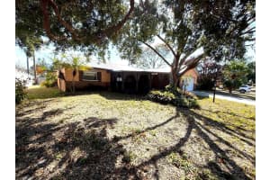 909 Canal Circle, Sebastian, FL 32958 - MLS#F10551953