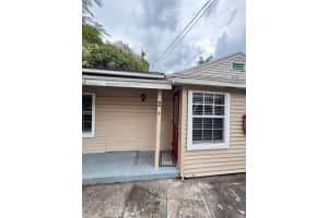 943 Almeria Road, West Palm Beach, FL 33405 - MLS#F10551962