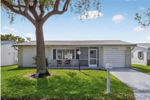 8950 Nw 13th Street, Plantation, Fl 33322, Plantation 8950 Nw 13th Street, Plantation, Fl 33322, Plantation