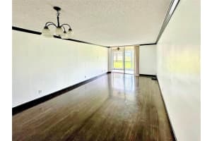 3231 Holiday Springs Boulevard, Margate, FL 33063 - MLS#F10552039