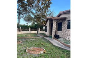 1440 183rd Street, Miami, FL 33169 - MLS#F10552104