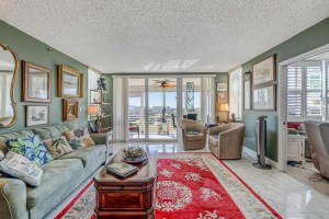 3520 Oaks Way, Pompano Beach, FL 33069 - MLS#F10552118