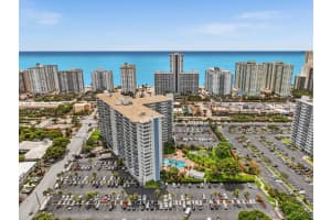 3300 Ne 36th Street 1402, Fort Lauderdale, Fl 33308, Fort Lauderdale