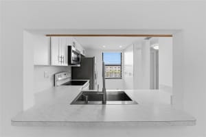 2748 104th Avenue, Sunrise, FL 33322 - MLS#F10552253