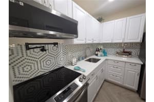 659 Oakland Park Boulevard, Wilton Manors, FL 33311 - MLS#F10552264