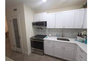 659 Oakland Park Boulevard, Wilton Manors, FL 33311 - MLS#F10552264