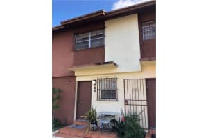 21 109th Avenue, Miami, FL 33174 - MLS#F10552274