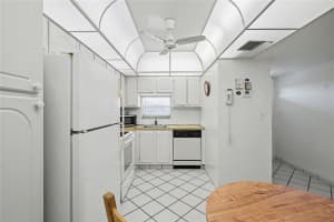 8970 Hollybrook Boulevard, Pembroke Pines, FL 33025 - MLS#F10552277