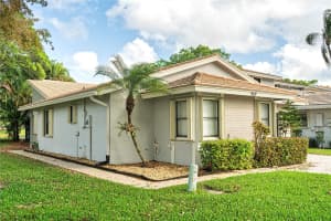 742 Deer Creek Shore Drive, Deerfield Beach, FL 33442 - MLS#F10552311