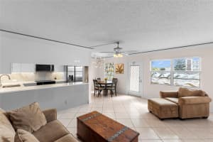 2122 Cambridge F 2122, Deerfield Beach, FL 33442, Deerfield Beach, FL 33442 - MLS#F10552361