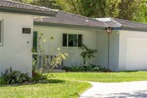 3140 Calle Largo Drive, Hollywood, FL 33021 - MLS#F10552363