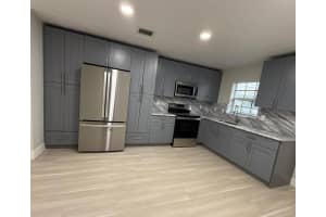 1215 2nd Street, Fort Lauderdale, FL 33311 - MLS#F10552367