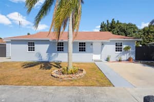 1209 Broward Street, Lantana, FL 33462 - MLS#F10552375