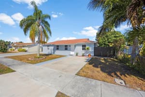1209 Broward Street, Lantana, FL 33462 - MLS#F10552375