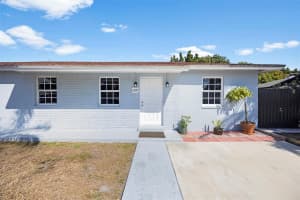 1209 Broward Street, Lantana, FL 33462 - MLS#F10552375
