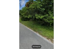 2516 Rolyat Street, Fort Pierce, FL 34947 - MLS#F10552404