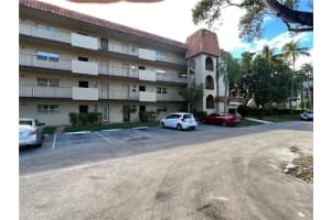 6300 Falls Circle Drive, Lauderhill, FL 33319 - MLS#F10552410