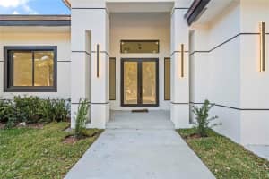 621 42nd Avenue, Pompano Beach, FL 33066 - MLS#F10552426