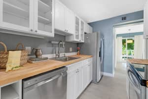 2755 28th Avenue, Lighthouse Point, FL 33064 - MLS#F10552431