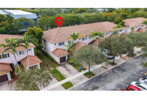 8820 S Isles Circle, Tamarac, Fl 33321, Tamarac