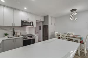 900 10 Terrace, Hallandale Beach, FL 33009 - MLS#F10552527