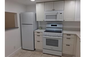 9800 Sunrise Lakes Boulevard, Sunrise, FL 33322 - MLS#F10552531