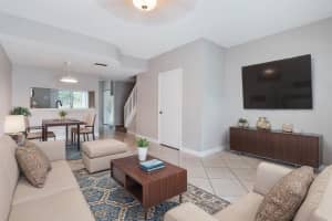 16721 Hemingway Drive, Weston, Fl 33326, Weston