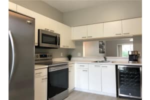 9960 57th Manor, Coral Springs, FL 33076 - MLS#F10552656