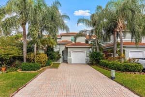 1135 Buttonwood Lane, Hollywood, FL 33019 - MLS#F10552709