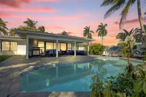 310 13th Court, Pompano Beach, FL 33060 - MLS#F10552713