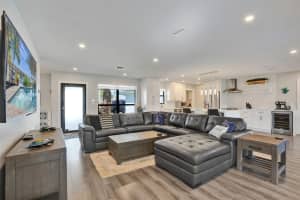 310 13th Court, Pompano Beach, FL 33060 - MLS#F10552713