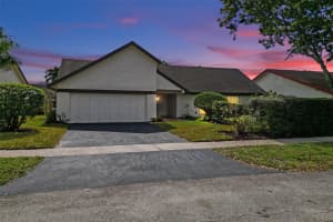 10220 25 Street, Pembroke Pines, FL 33026 Sold 03/20/26