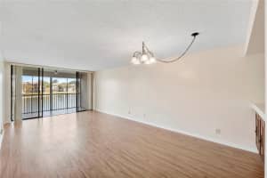 6519 Coral Lake Drive, Pompano Beach, FL 33063 - MLS#F10552749