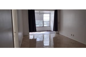 9340 Lagoon Place, Davie, FL 33324 - MLS#F10552810