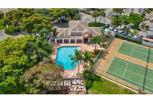 2253 Discovery Circle, Deerfield Beach, FL 33442 - MLS#F10552856