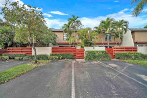 3904 Parkside Lane, Hollywood, FL 33021 - MLS#F10553900