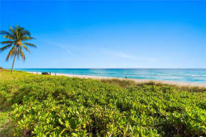 1920 Ocean Drive, Hallandale Beach, FL 33009 - MLS#F10553914