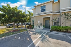 MLS# F10553922, Homestead, Florida 33034