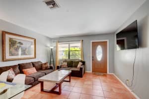 103 10th Avenue, Boynton Beach, FL 33435 - MLS#F10553939