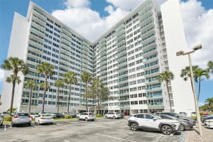 3233 34th Street, Fort Lauderdale, FL 33308 - MLS#F10554069