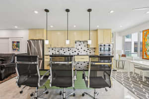 3233 34th Street, Fort Lauderdale, FL 33308 - MLS#F10554069