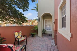 186 Lake Monterey Circle, Boynton Beach, FL 33426 - MLS#F10554099