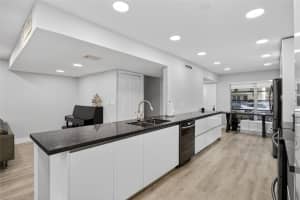 3331 Farragut, Hallandale Beach, FL 33021, Hollywood, FL 33021 - MLS#F10554122