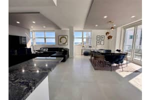 209 Fort Lauderdale Beach Boulevard, Fort Lauderdale, FL 33304 - MLS#F10554191