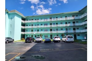 4141 Nw 44th Avenue 426, Lauderdale Lakes, Fl 33319, Lauderdale Lakes