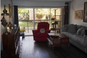 8871 Wiles Road, Pompano Beach, FL 33067 - MLS#F10554224