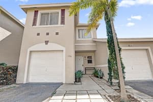 786 42nd Place, Deerfield Beach, FL 33064 - MLS#F10554295