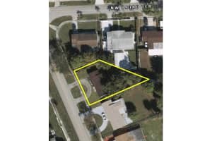 19301 52nd Avenue, Miami Gardens, FL 33055 - MLS#F10554310